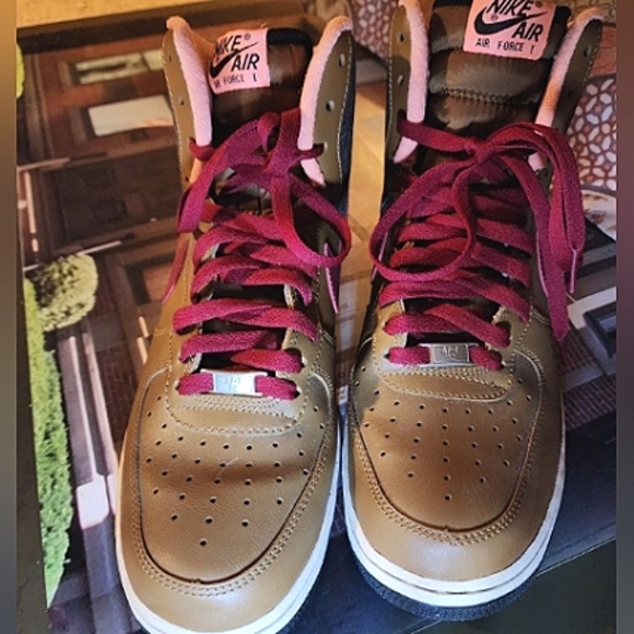 🔥🔥 Nike Air Force 1 High '07, Brown/Red/Grey/Denim, Size US10.5 🔥🔥 - Picture 3 of 8